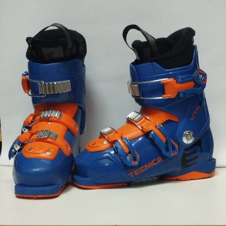 Technika sícipő 235-10